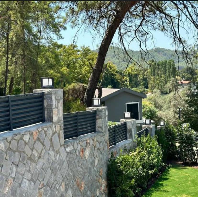 Hazar Korkuluk Sistemleri